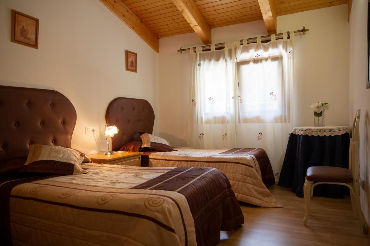 Casa Rural Mirador De Pinares San Leonardo de Yagüe Exteriér fotografie